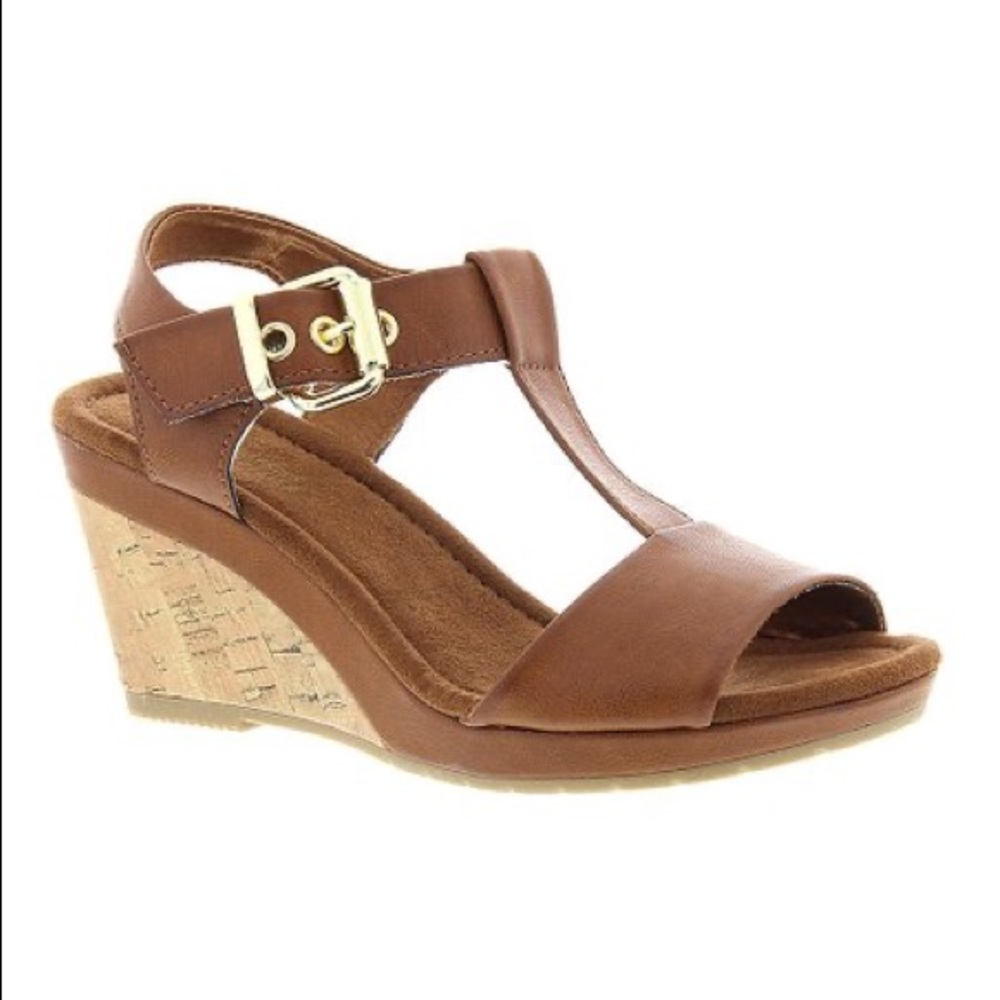 Mootsie Tootsie Wedge